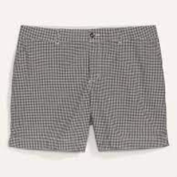 Old Navy Pants - Old Navy High-Waisted Gingham Seersucker 5" Short